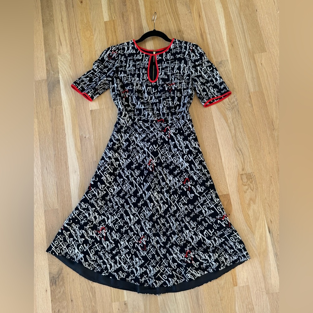 Kate Spade 100% silk love dress. Black, white, red. Size 0.